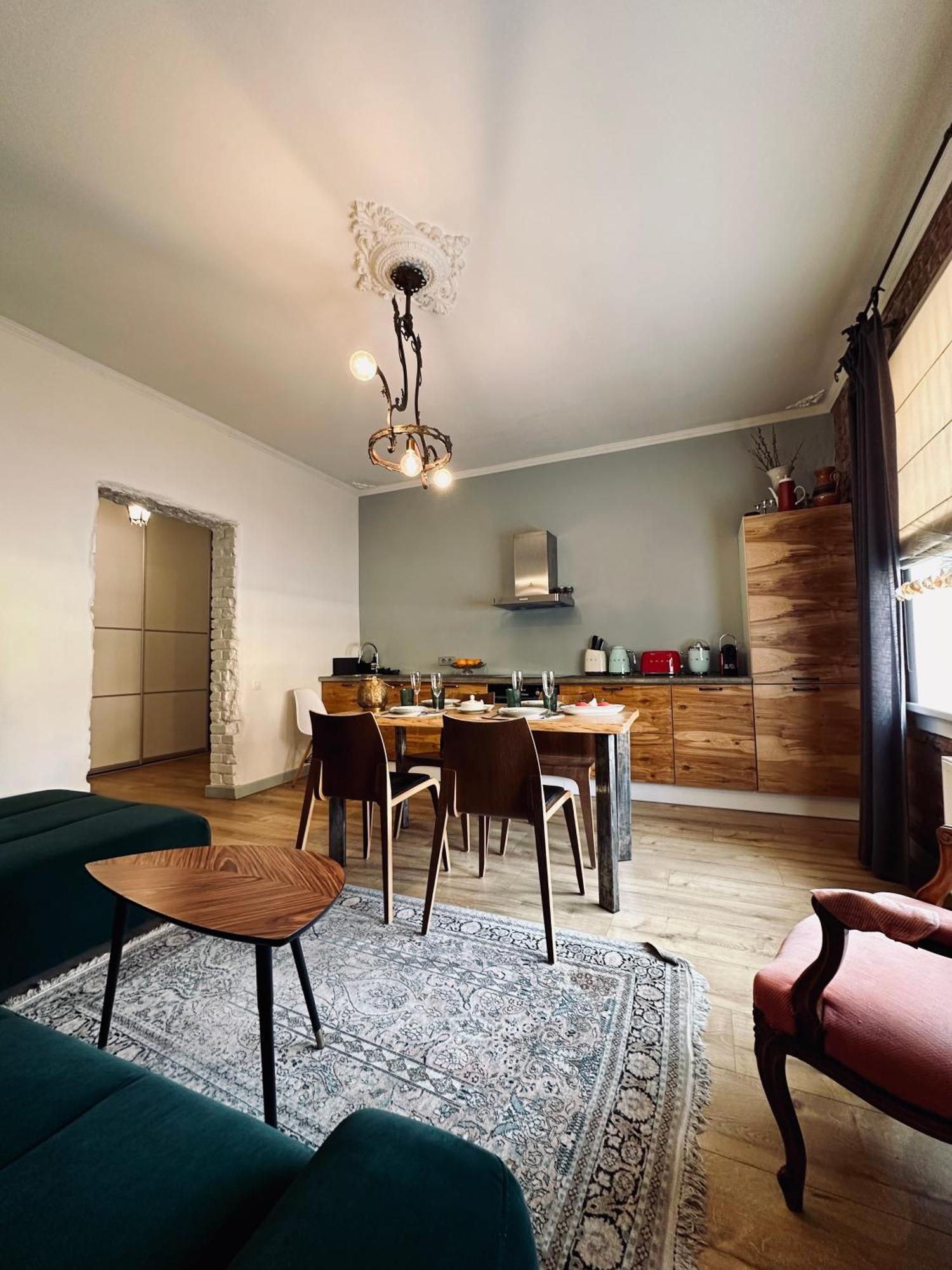 Sophisticated Art Deco Near Sea, Centre And Parks Appartement Ventspils Buitenkant foto